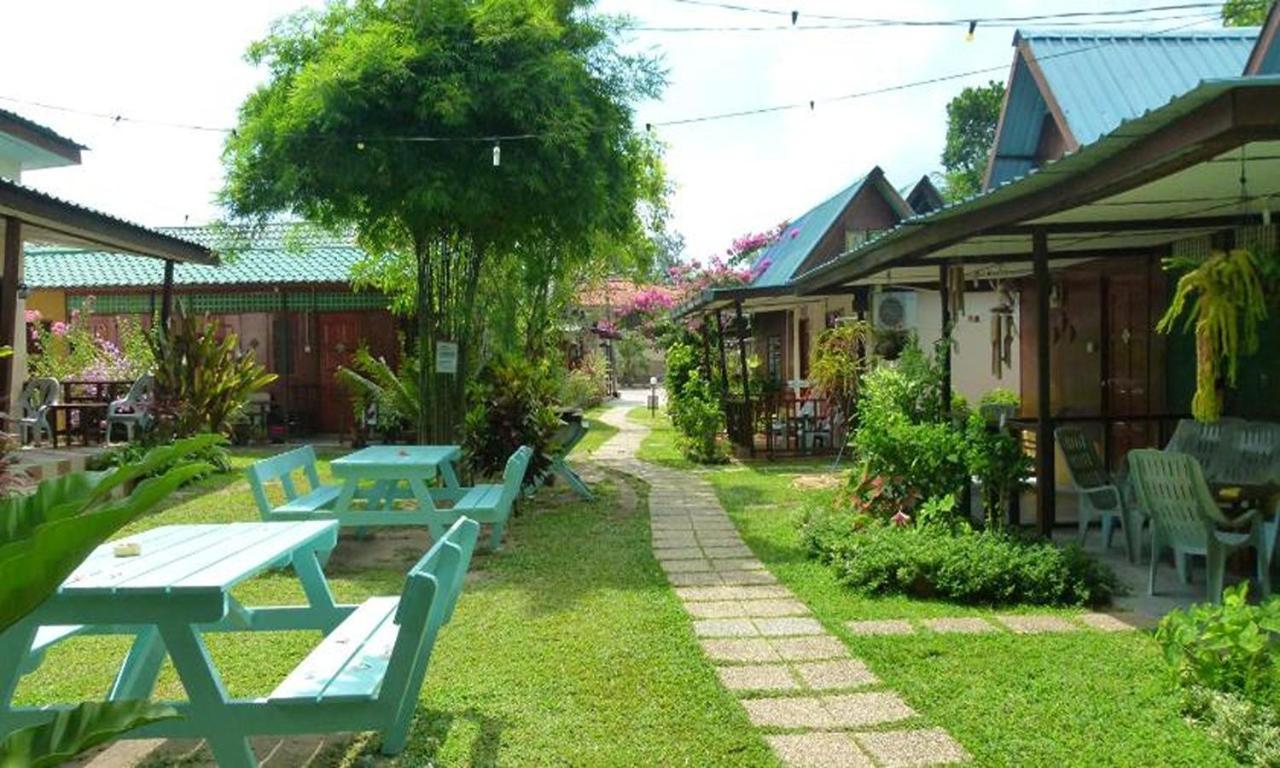 Cheers Chalet Kampong Juara Экстерьер фото